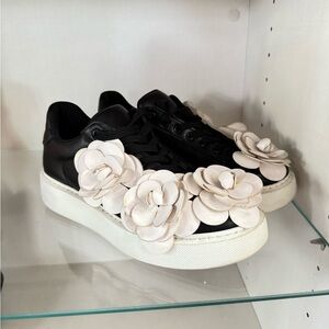 Floral Black and White Women's Sneakers